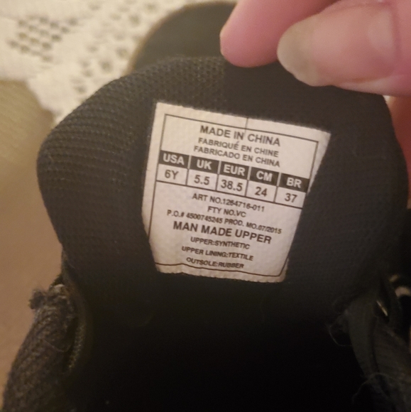 Under Armour baseball spikes - Picture 5 of 6